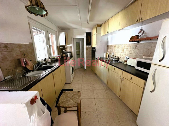 Image No.9-4 Bed House for sale