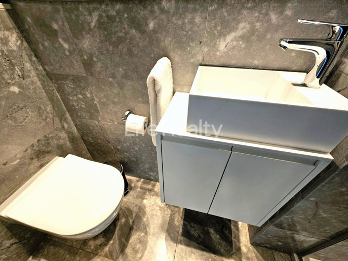 Image No.11-2 Bed Apartment for sale