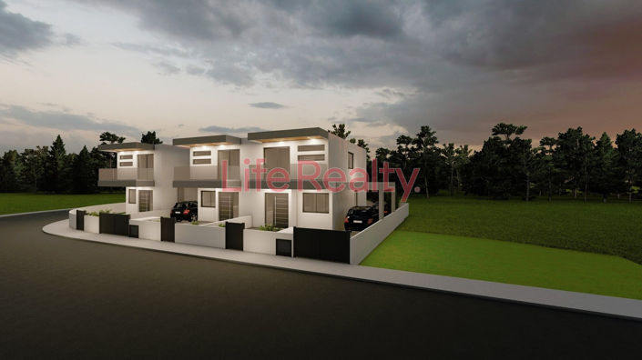 Image No.2-3 Bed House for sale