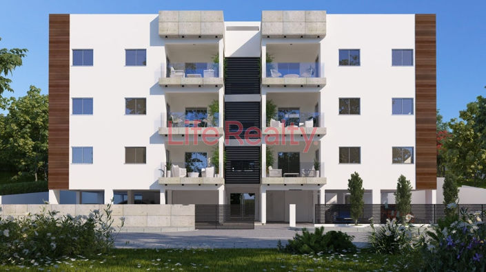 Image No.1-4 Bed Apartment for sale