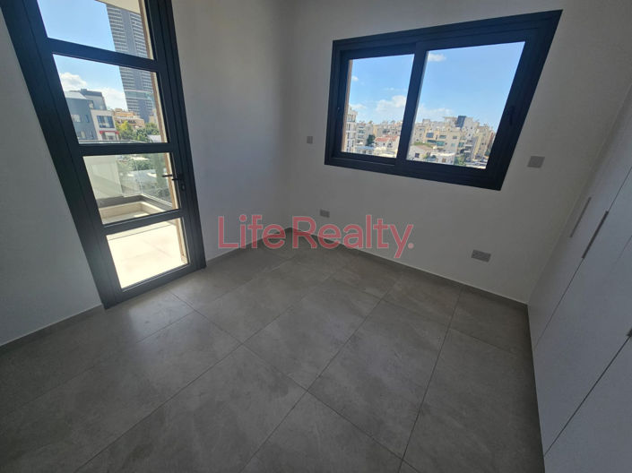 Image No.7-3 Bed Apartment for sale