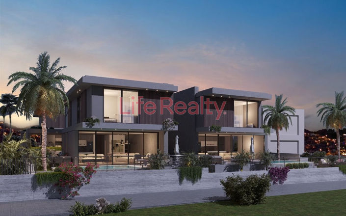 Image No.1-4 Bed House for sale