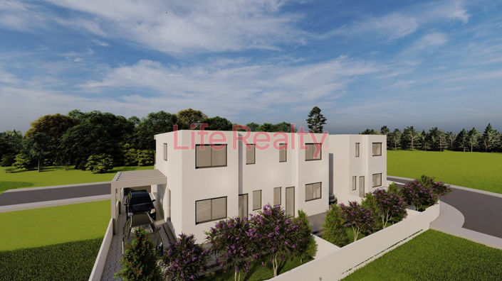 Image No.10-3 Bed House for sale