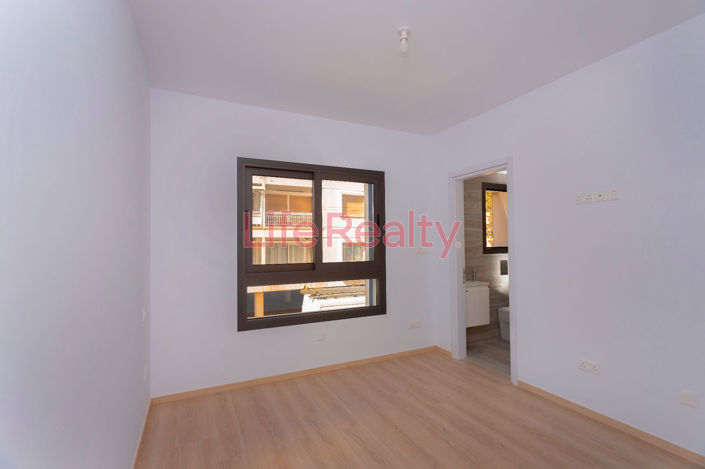 Image No.22-3 Bed Apartment for sale
