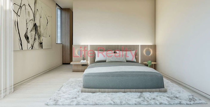 Image No.11-3 Bed House for sale