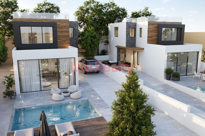 Image No.1-3 Bed House for sale