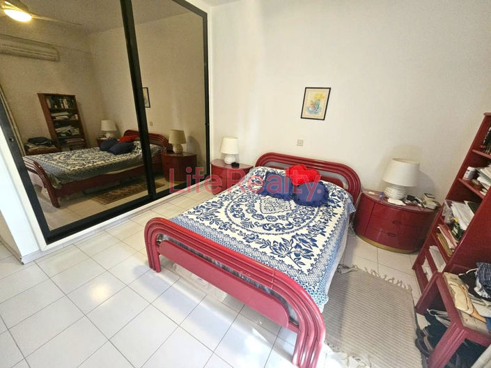 Image No.10-4 Bed Apartment for sale