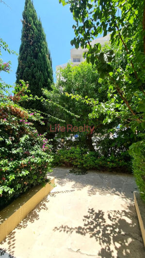 Image No.20-2 Bed Apartment for sale