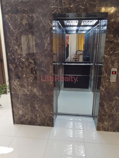 Image No.11-7 Bed House for sale