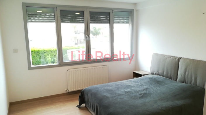 Image No.11-3 Bed House for sale