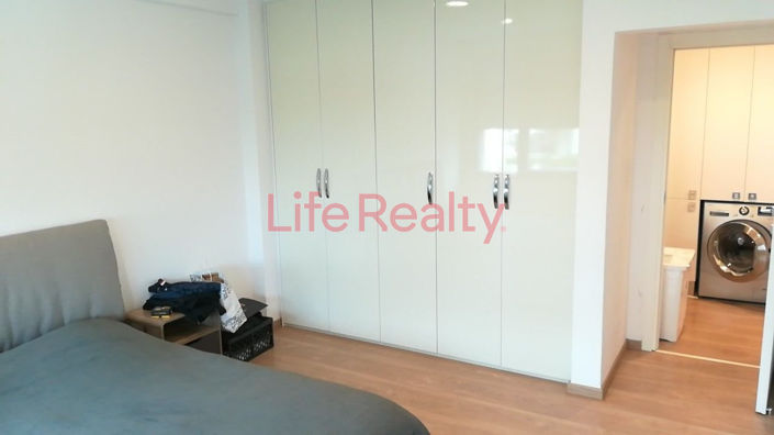 Image No.12-3 Bed House for sale