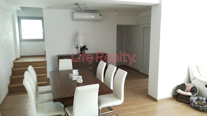 Image No.2-3 Bed House for sale