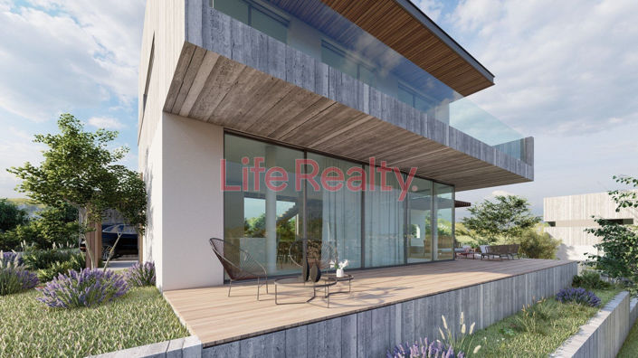 Image No.18-3 Bed House for sale