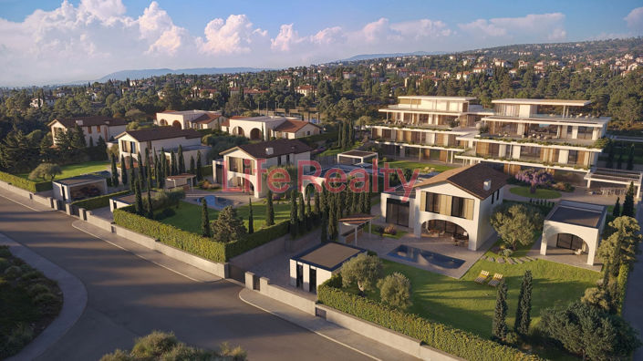 Image No.18-4 Bed House for sale