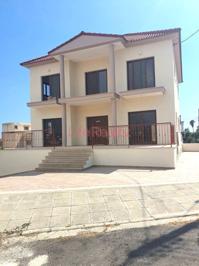 Image No.20-5 Bed House for sale