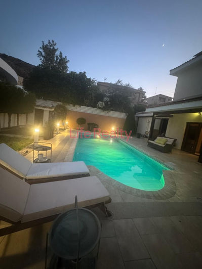 Image No.9-3 Bed House for sale