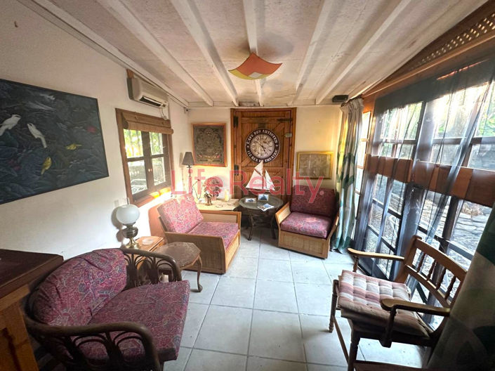 Image No.4-2 Bed House for sale