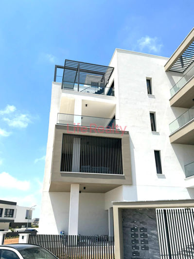 Image No.23-2 Bed Apartment for sale