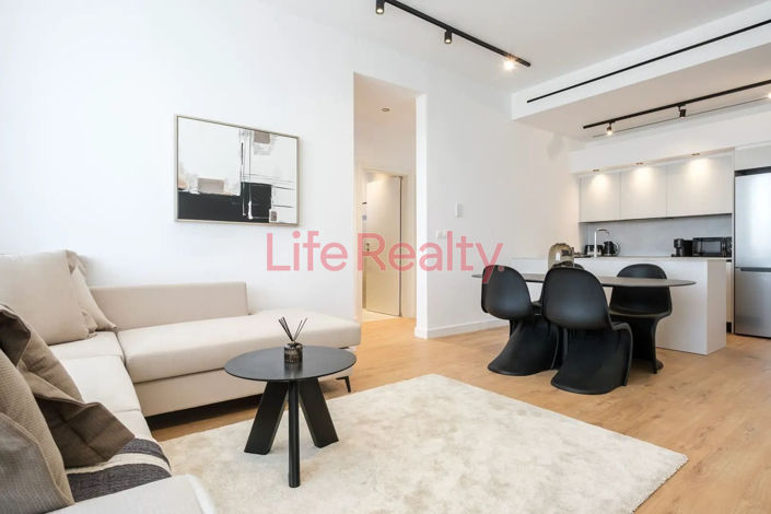 Image No.9-3 Bed Apartment for sale