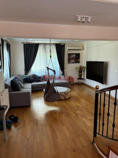 Image No.5-6 Bed House for sale