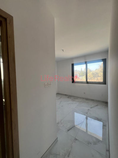 Image No.12-3 Bed Apartment for sale