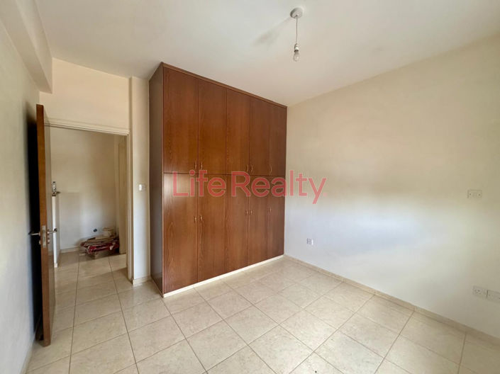 Image No.14-3 Bed House for sale