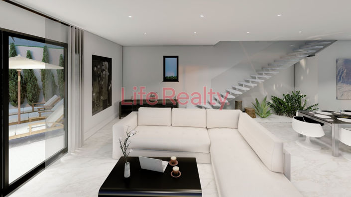 Image No.5-4 Bed House for sale