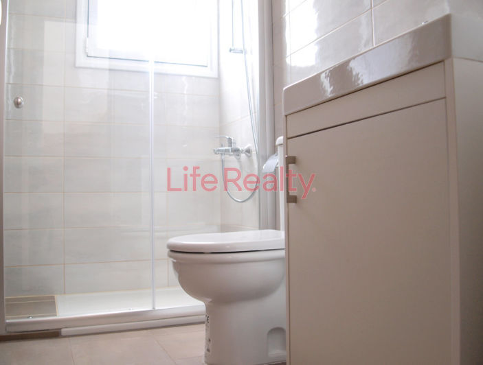 Image No.9-2 Bed House for sale