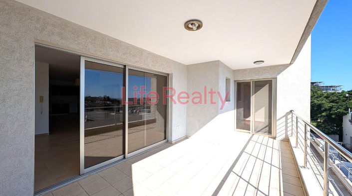 Image No.3-3 Bed Apartment for sale