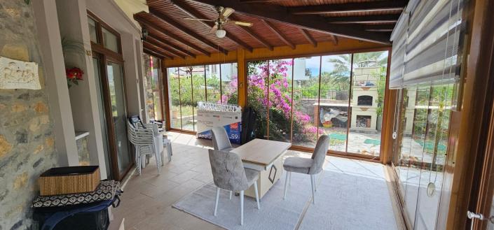 Image No.3-3 Bed Villa for sale