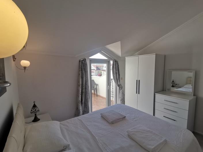 Image No.14-2 Bed Apartment for sale