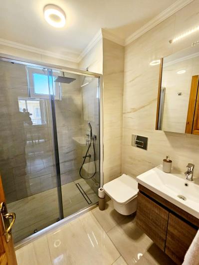 Image No.8-3 Bed Duplex for sale