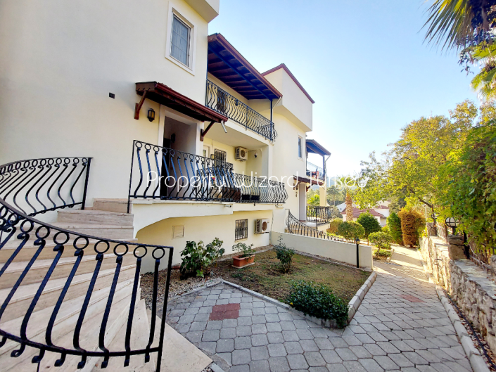 Image No.27-4 Bed Duplex for sale