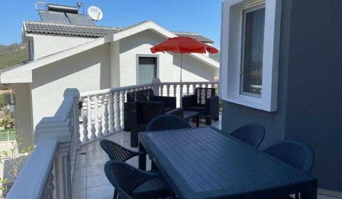 Image No.8-4 Bed Duplex for sale