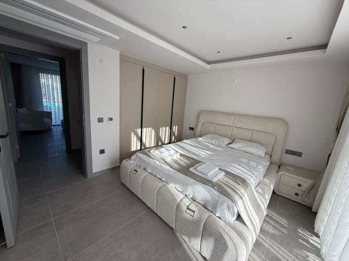 Image No.32-4 Bed Villa / Detached for sale