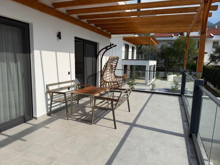 Image No.37-4 Bed Villa / Detached for sale