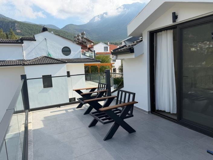 Image No.51-4 Bed Villa / Detached for sale