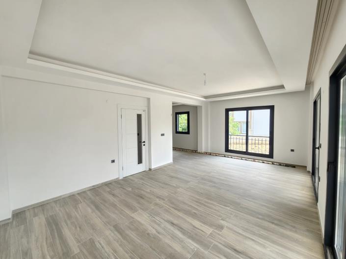 Image No.5-4 Bed Villa for sale