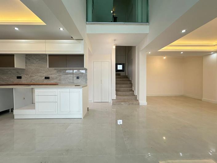 Image No.4-4 Bed Villa for sale