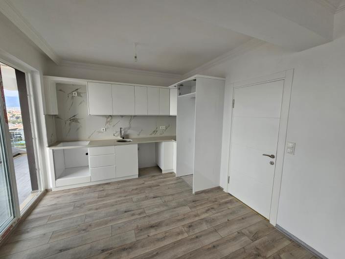 Image No.5-4 Bed Duplex for sale