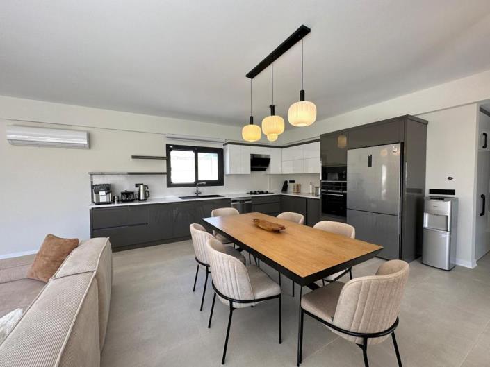 Image No.9-3 Bed Villa / Detached for sale