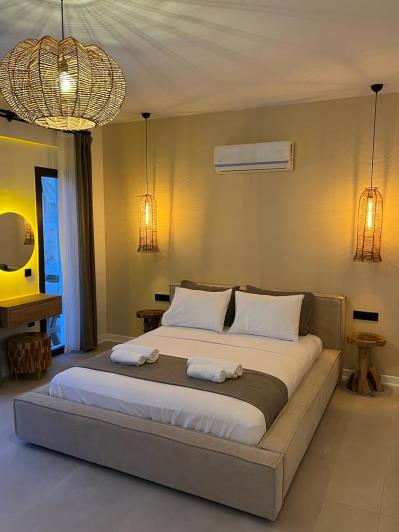 Image No.26-3 Bed Villa / Detached for sale