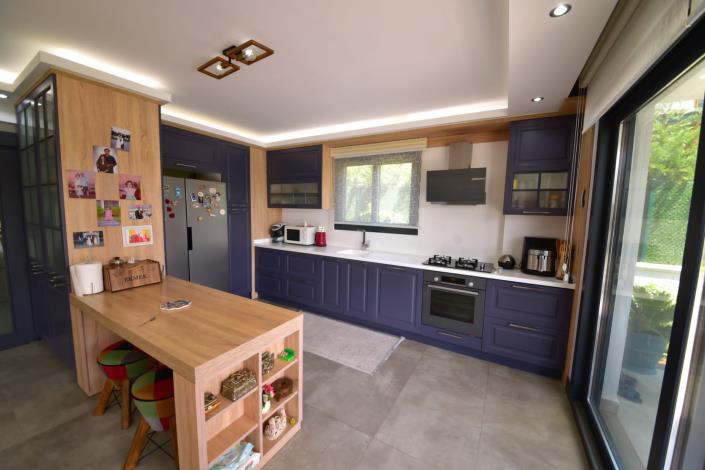 Image No.9-4 Bed Villa / Detached for sale