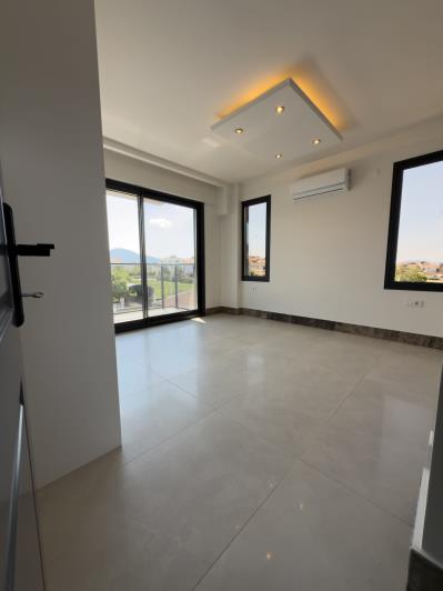 Image No.17-4 Bed Villa / Detached for sale