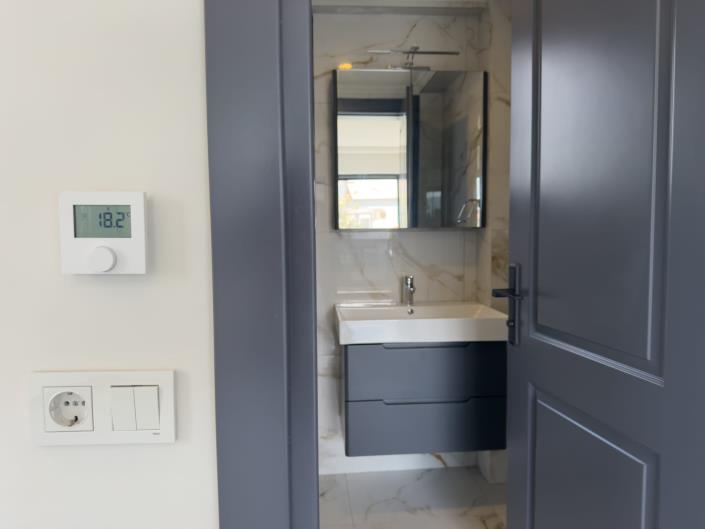 Image No.23-4 Bed Villa / Detached for sale