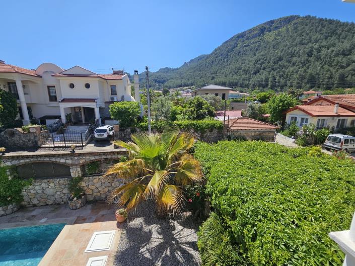 Image No.32-3 Bed Villa / Detached for sale