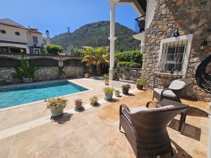 Image No.42-3 Bed Villa / Detached for sale