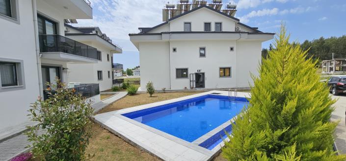 Image No.22-3 Bed Duplex for sale