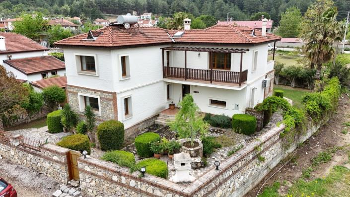 Image No.33-3 Bed Villa / Detached for sale