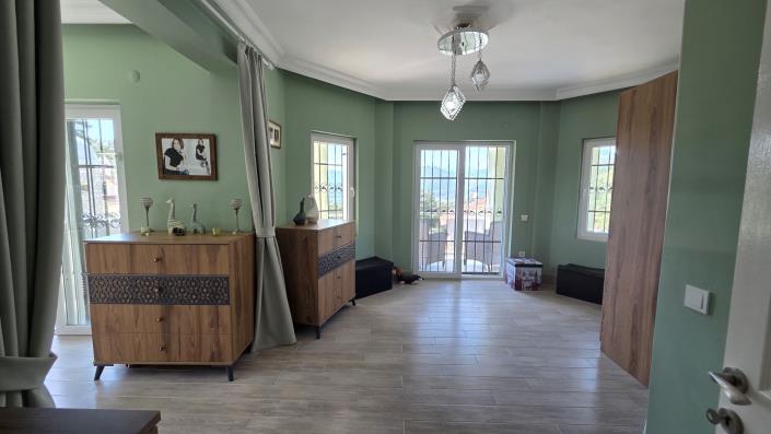 Image No.16-5 Bed Villa / Detached for sale